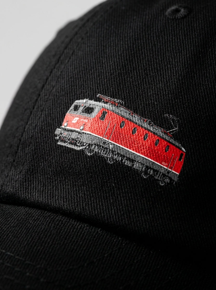 6-panel baseball cap — Print Detail | Generated by Modelize